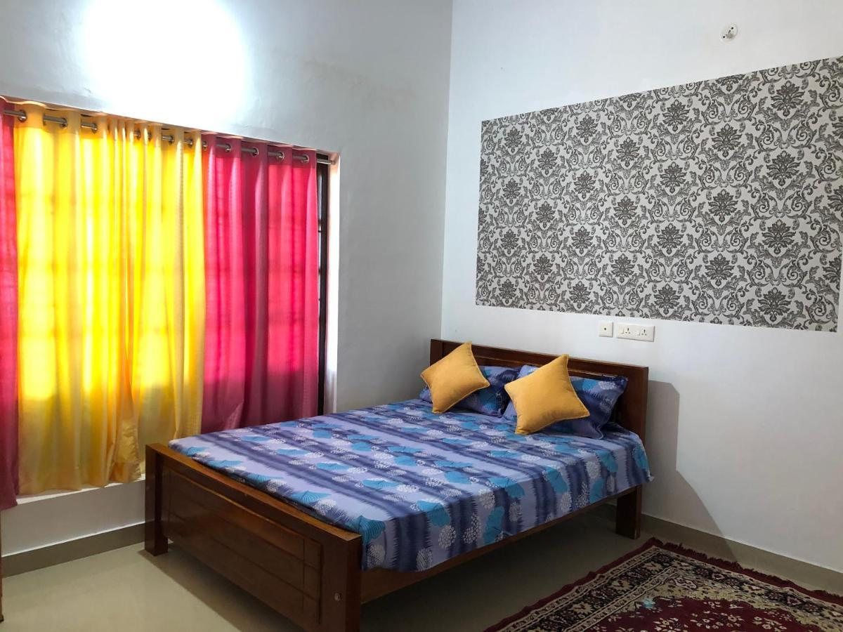 Candlehut Homestay Nileshwar Exterior photo